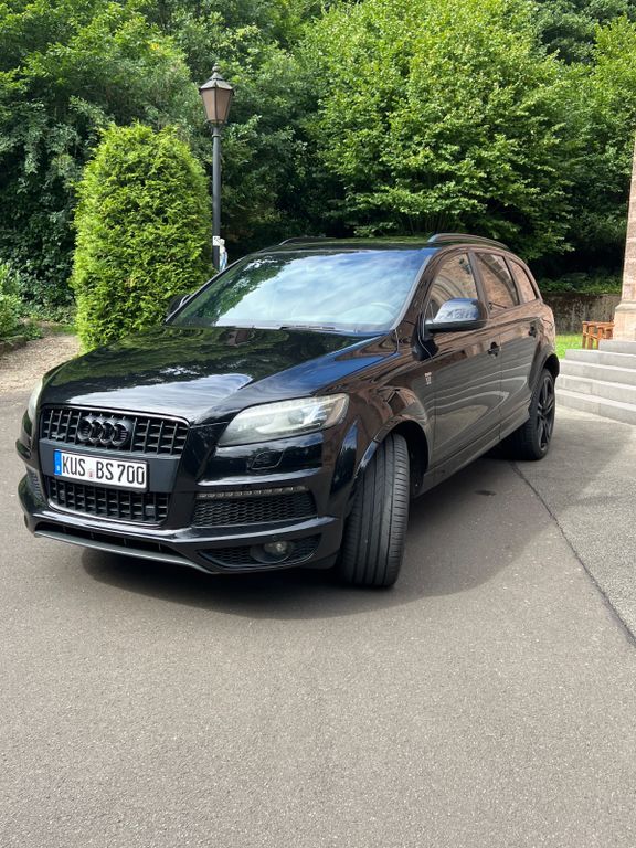 Q7