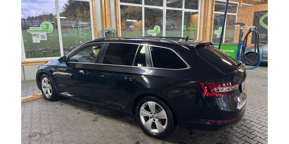 Skoda Superb 149.455 km 17.590 &euro; Burglengenfeld 93133