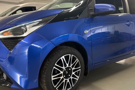 Toyota Aygo (X) 128.500 km 10.600 &euro; Stolberg 52224