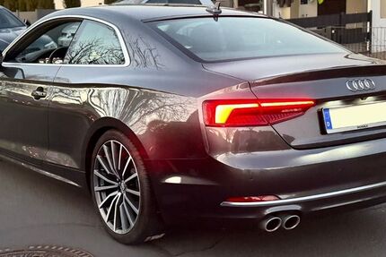Audi A5 98.000 km 27.499 &euro; Frankfurt 60438