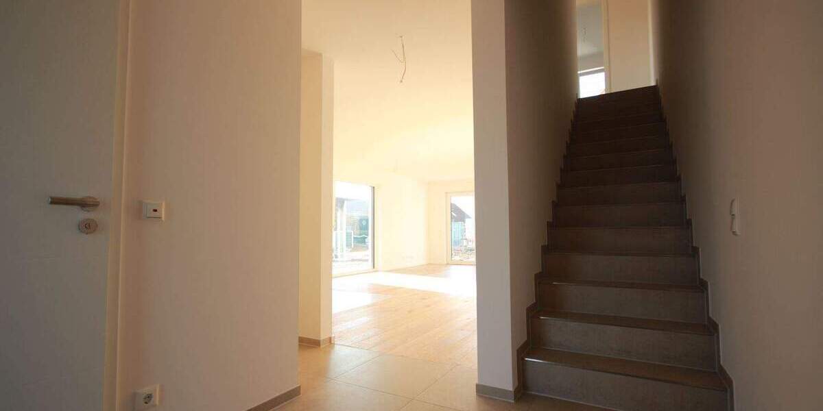 Doppelhaushälfte Hamm Braam-Ostwennemar - 5 Zimmer, 168 m&sup2;, 2.000&euro; | Angebot:26158347