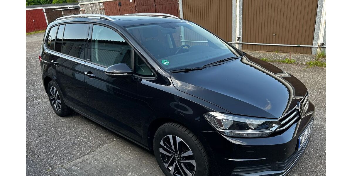VW Touran 52.148 km 30.900 &euro; Rostock 18059