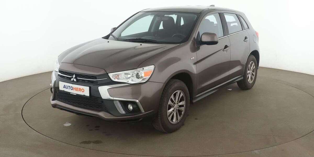 Mitsubishi ASX 103.926 km 12.130 &euro; Stuttgart 70195