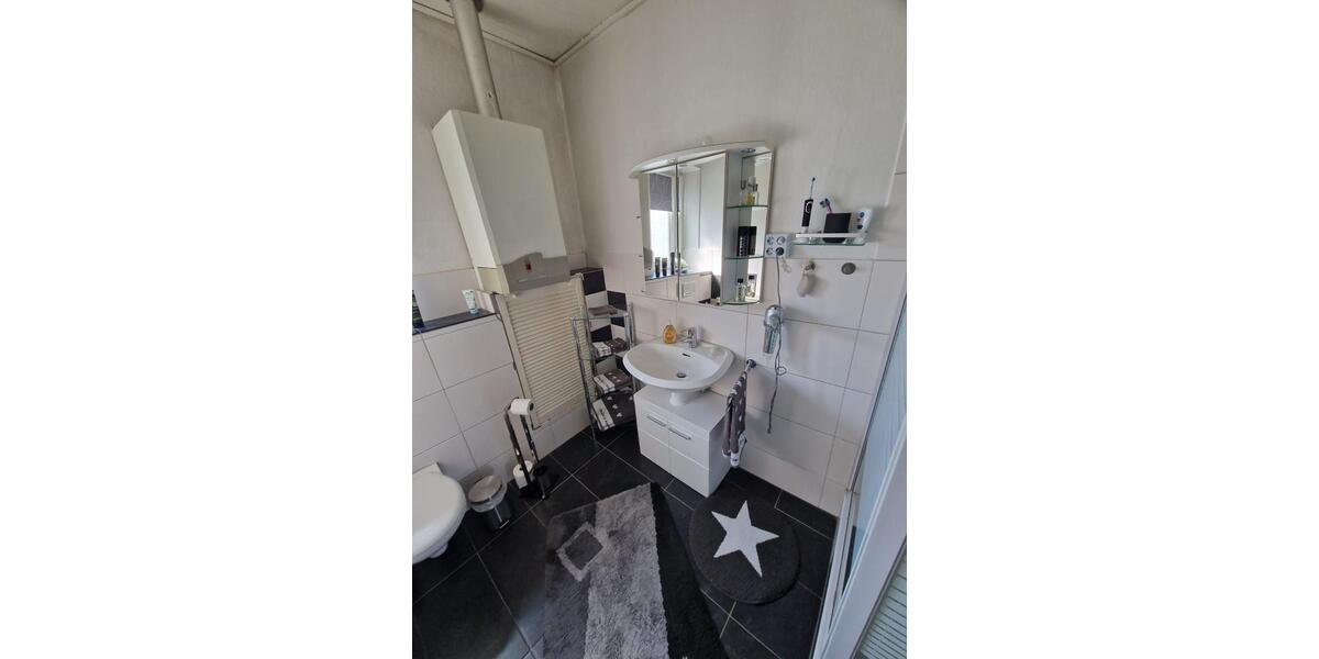 Etagenwohnung Stolberg (Rheinland) - 2 Zimmer, 63 m&sup2;, 540&euro; | Angebot:26017933