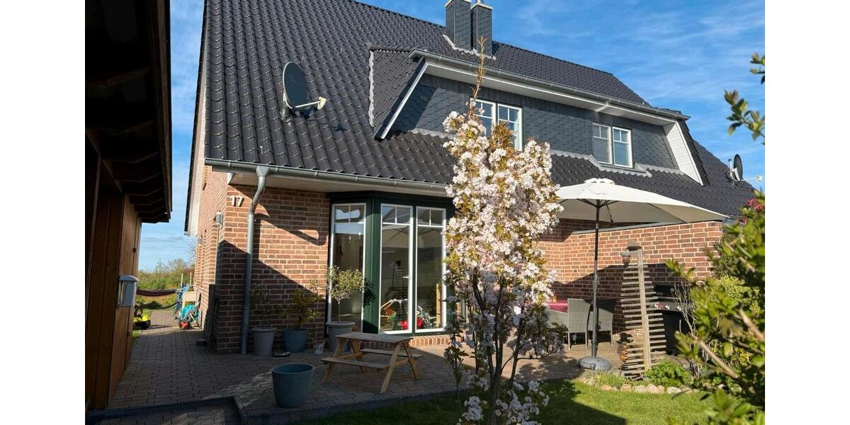 Doppelhaushälfte Lasbek - 5 Zimmer, 128 m&sup2;, 1.490&euro; | Angebot:26348657