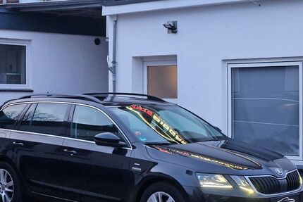 Skoda Octavia 221.000 km 9.979 &euro; Bochum 44894