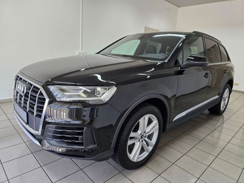 Q7