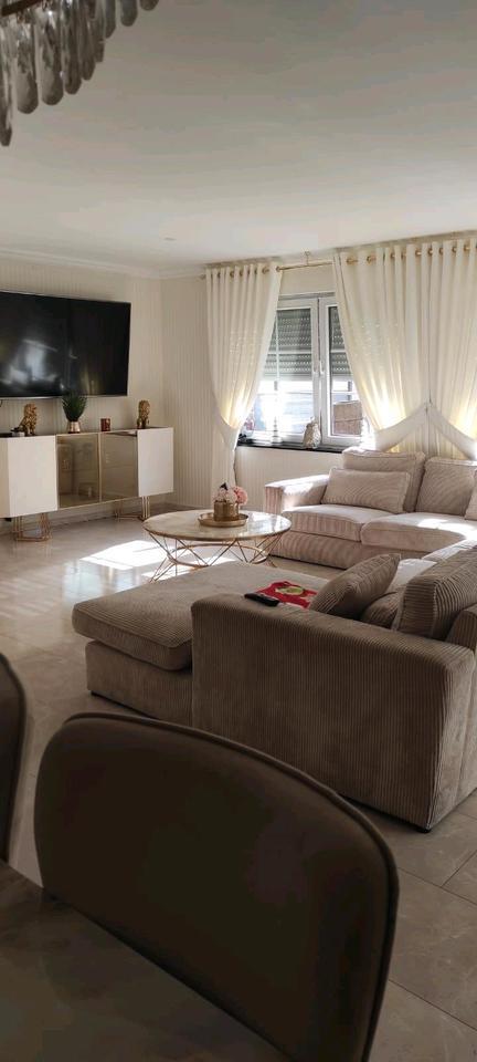 Haus mit Wohnung in Willich
