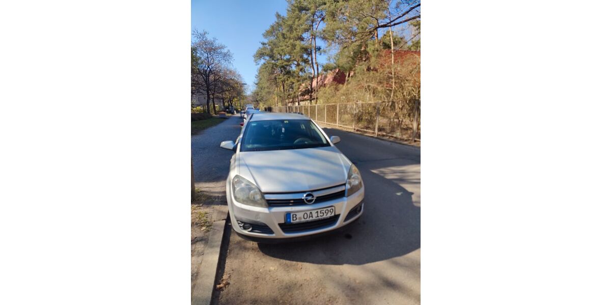 Opel Astra 204.000 km 1.200 &euro; Berlin 13589