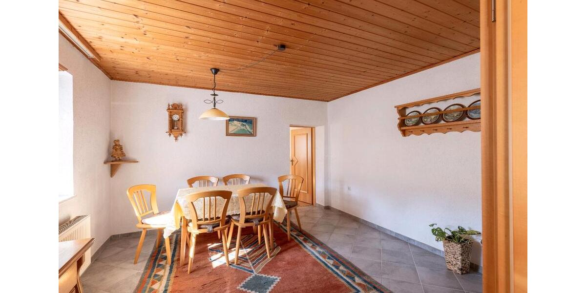 Mehrfamilienhaus, Wohnhaus Hutthurm - 12 Zimmer, 240 m&sup2;, 359.000&euro; | Angebot:26317026