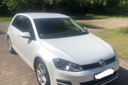 VW Golf 90.000 km 9.300 &euro; Kobrow 18299