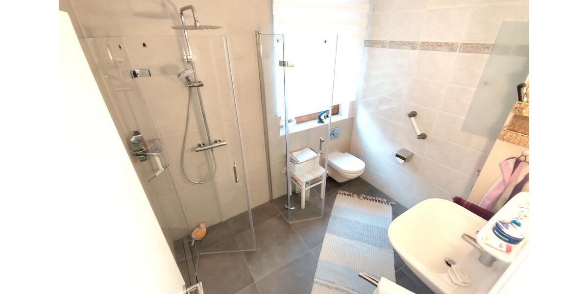 Einfamilienhaus Bückeburg - 7 Zimmer, 200 m&sup2;, 335.000&euro; | Angebot:26840026