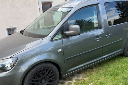 VW Caddy 210.000 km 8.500 &euro; Ostritz 02899