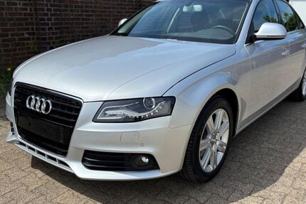Audi A4 92.686 km 8.900 &euro; Remscheid 42855