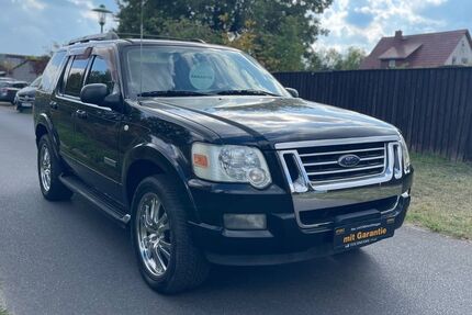 Ford Explorer 45.000 km 15.900 &euro; DAHLEWITZ 15827