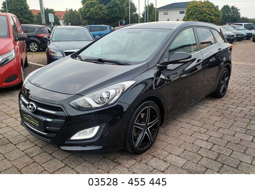 i30