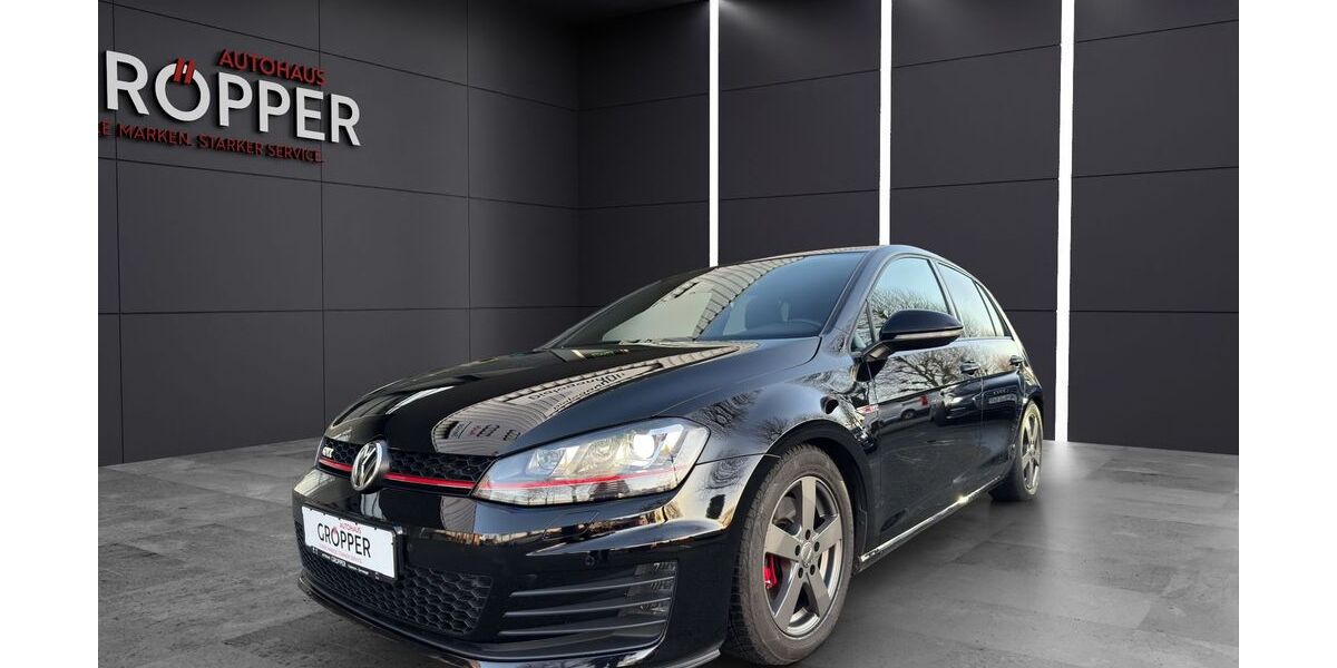 VW Golf 103.500 km 17.900 &euro; Paderborn 33104