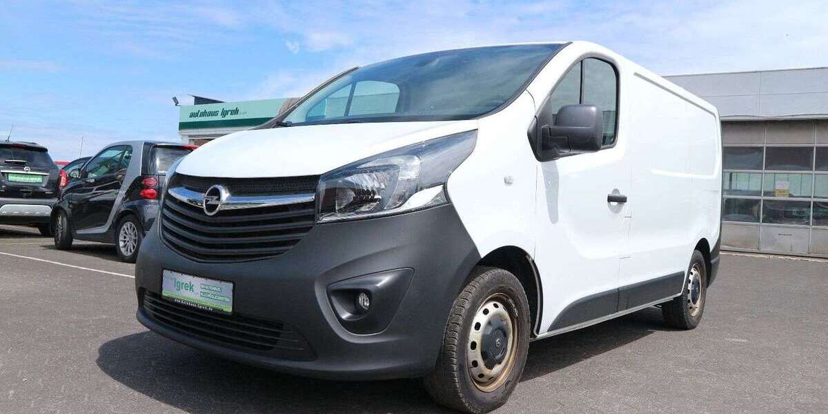 Opel Vivaro 131.843 km 10.990 € Paderborn Schloß-Neuhaus 33104