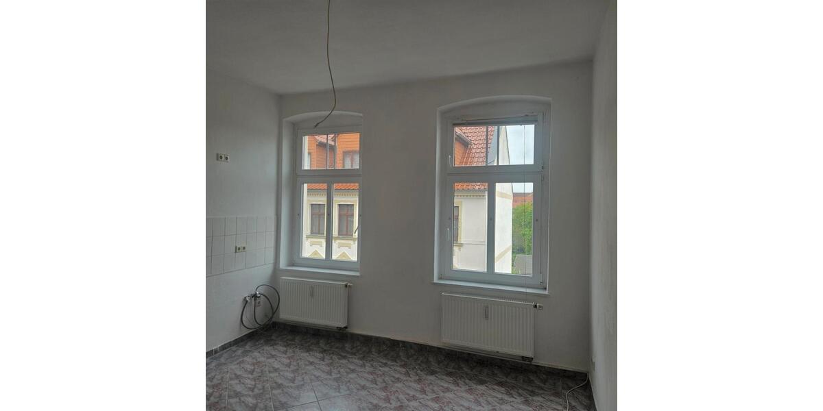 Etagenwohnung Burg - 3 Zimmer, 75 m&sup2;, 500&euro; | Angebot:26506416