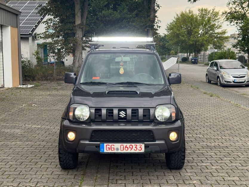 Suzuki Jimny 205.000 km 11.200 € Gernsheim 64579