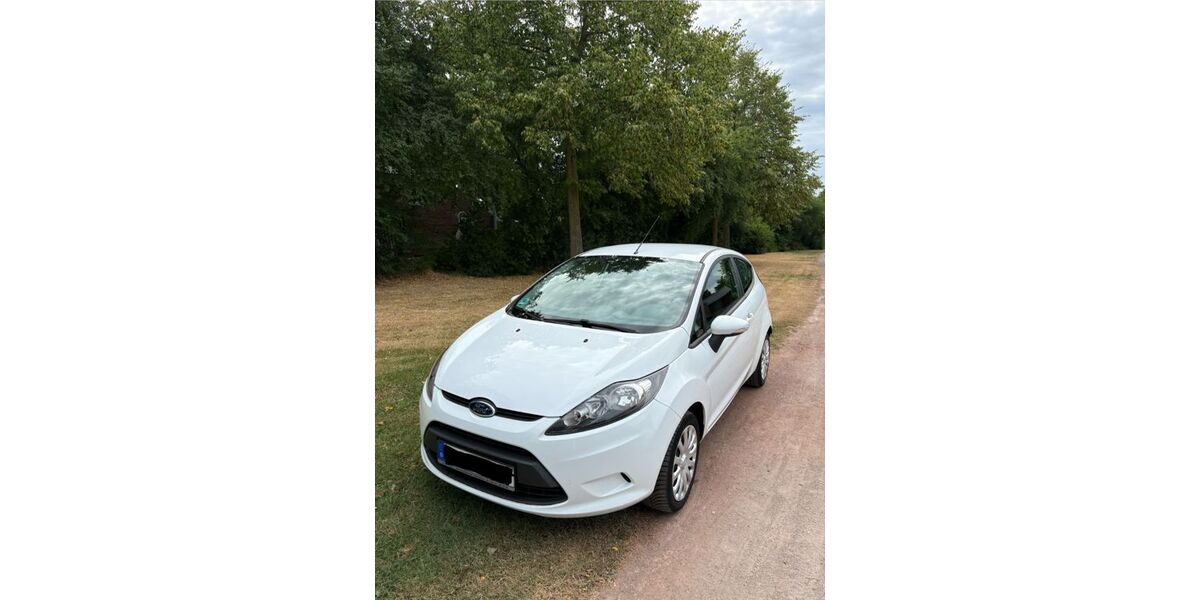 Ford Fiesta 127.669 km 3.250 &euro; Kevelaer 47623