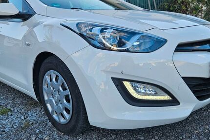 Hyundai i30 119.777 km 8.999 € Reilingen 68799