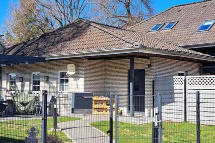 Haus Hohenlockstedt - 3 Zimmer, 95 m&sup2;, 249.000&euro; | Angebot:26169579