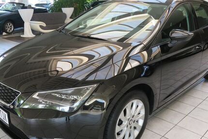 Seat Leon 91.772 km 12.970 &euro; Dessau-Roßlau 06847