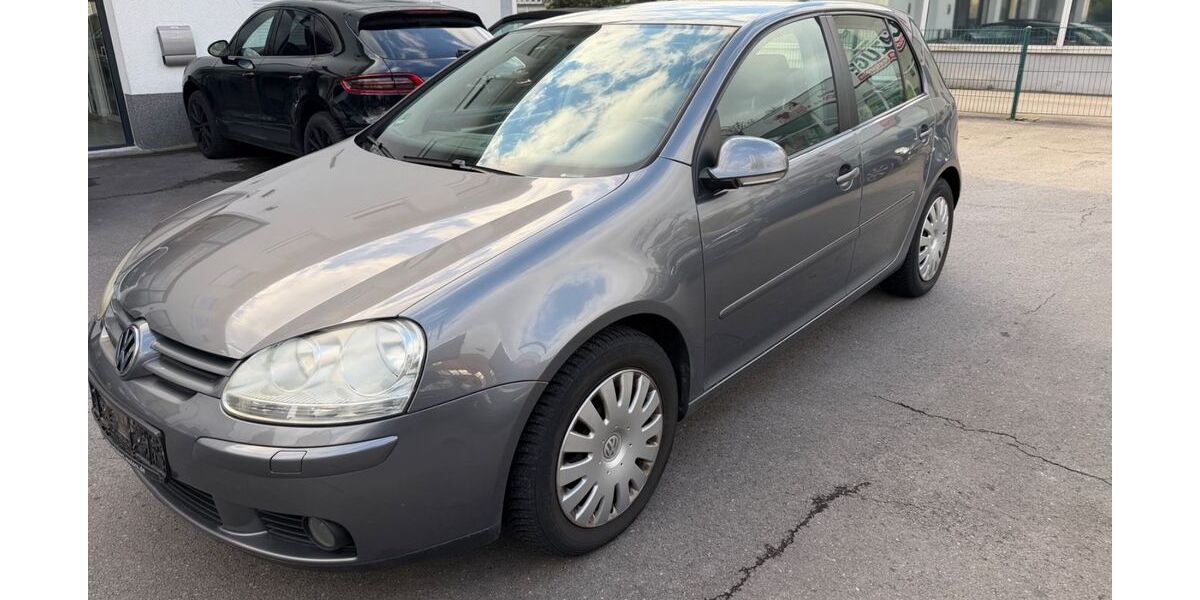 VW Golf 195.000 km 2.999 &euro; Detmold 32756
