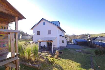 Haus zum Kaufen in Sinzing 519.000 € 133 m²