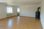 Etagenwohnung Burglengenfeld - 4 Zimmer, 127 m&sup2;, 850&euro; | Angebot:25070508