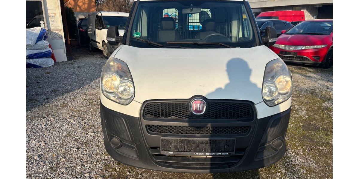 Fiat Doblo 110.000 km 4.300 &euro; Rosenheim 83026