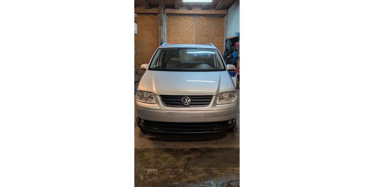 VW Touran 425.000 km 1.750 &euro; Dettelbach 97337