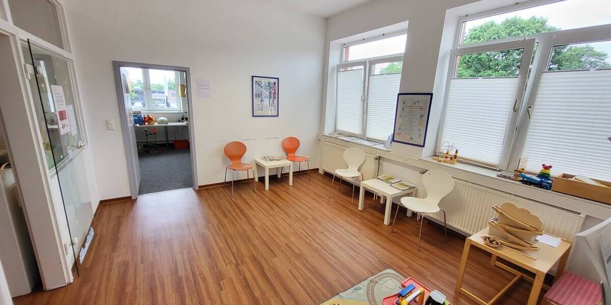 Gewerbeobjekt Bad Schwartau St. Lorenz Nord - 3.610&euro; | Angebot:25670261