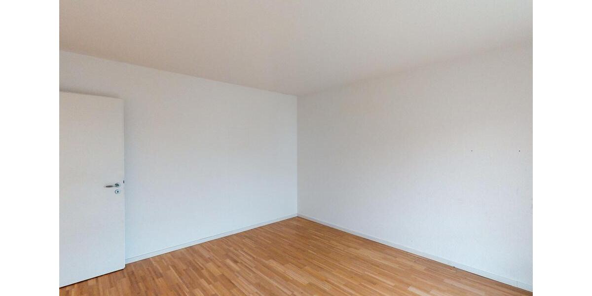 Etagenwohnung Erfurt Johannesplatz - 3 Zimmer, 96 m&sup2;, 1.150&euro; | Angebot:26384930