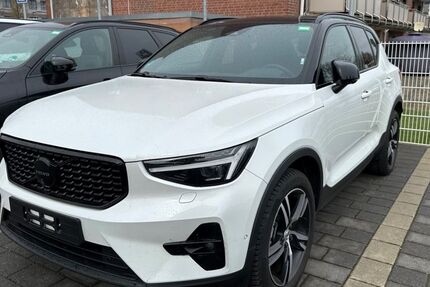 Volvo XC40 24.270 km 42.290 &euro; Übach-Palenberg 52531