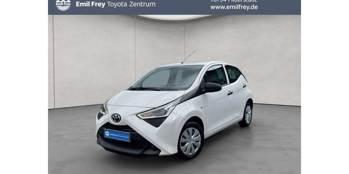 Toyota Aygo 49.800 km 9.900 &euro; Filderstadt 70794