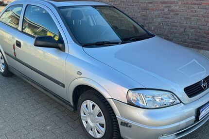 Opel Astra 114.000 km 3.499 € Bottrop 46238