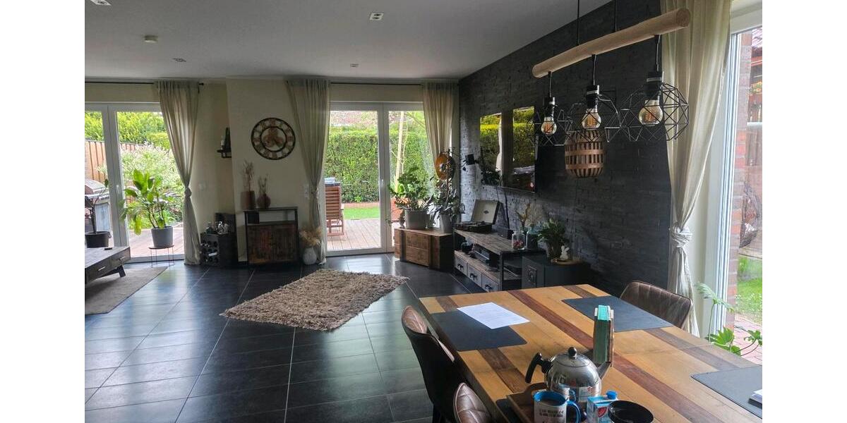 Doppelhaushälfte Barßel - 4 Zimmer, 120 m&sup2;, 1.100&euro; | Angebot:26542676