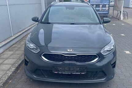 Kia ceed Sportswagon 168.000 km 9.599 &euro; Wiesbaden 65201