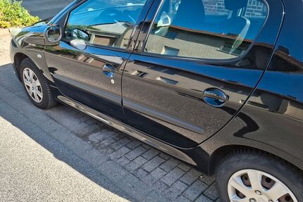 Peugeot 206 138.501 km 3.100 € Viersen 41748