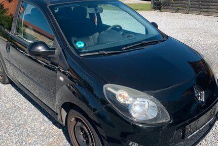 Renault Twingo 221.000 km 750 &euro; Derenburg 38895