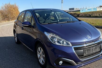 Peugeot 208 65.321 km 7.550 € Ulm 89081