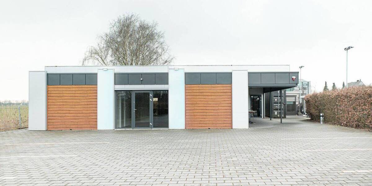 Gewerbeobjekt Drochtersen - 1 Zimmer, 137 m&sup2;, 2.160&euro; | Angebot:23962269