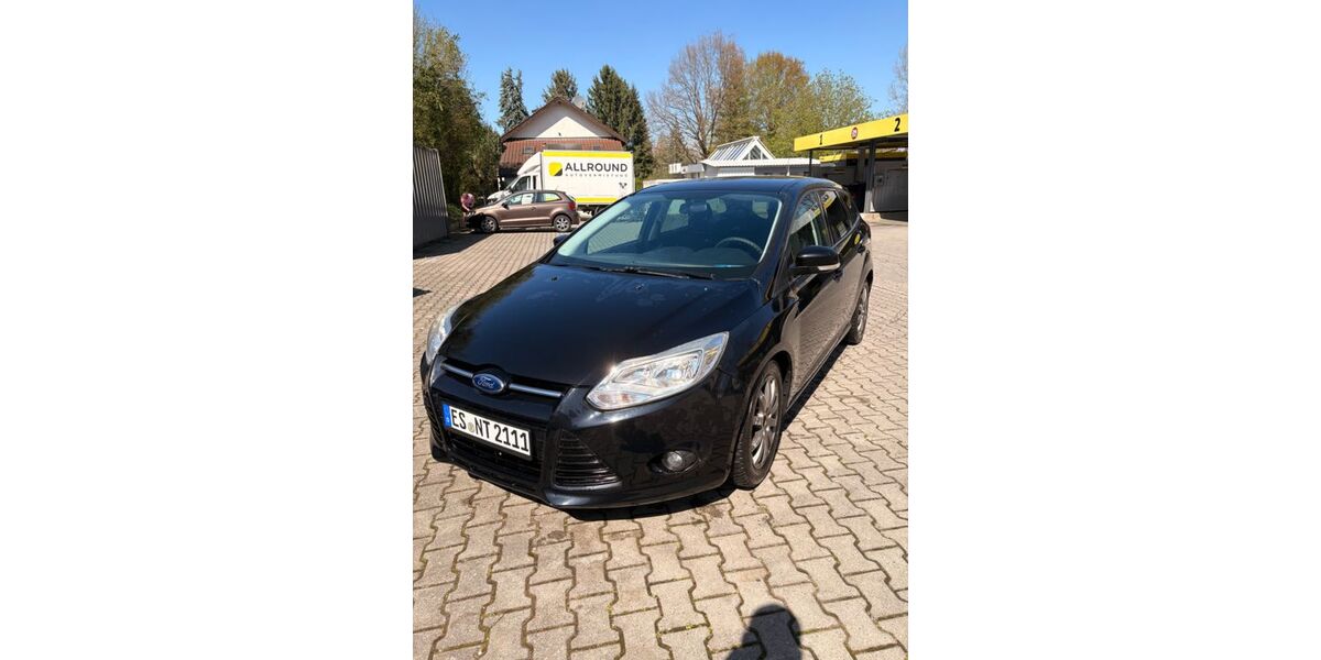 Ford Focus 319.000 km 2.200 &euro; Nürtingen 72622