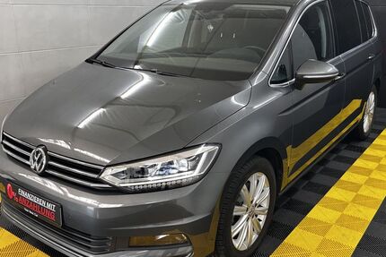 VW Touran 87.172 km 21.490 &euro; Ostrhauderfehn 26842