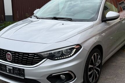 Fiat Tipo 120.000 km 8.300 € Oberhausen 46045