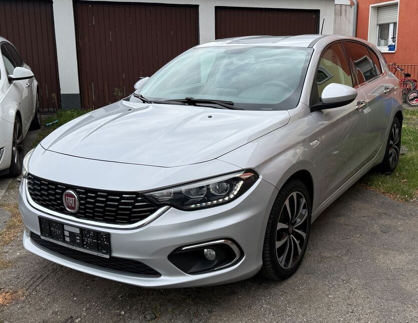 Fiat Tipo 120.000 km 8.300 € Oberhausen 46045