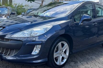 Peugeot 308 117.000 km 5.400 &euro; Wiesbaden 65187