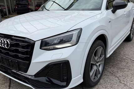 Audi Q2 25.000 km 24.490 &euro; Berlin 12099